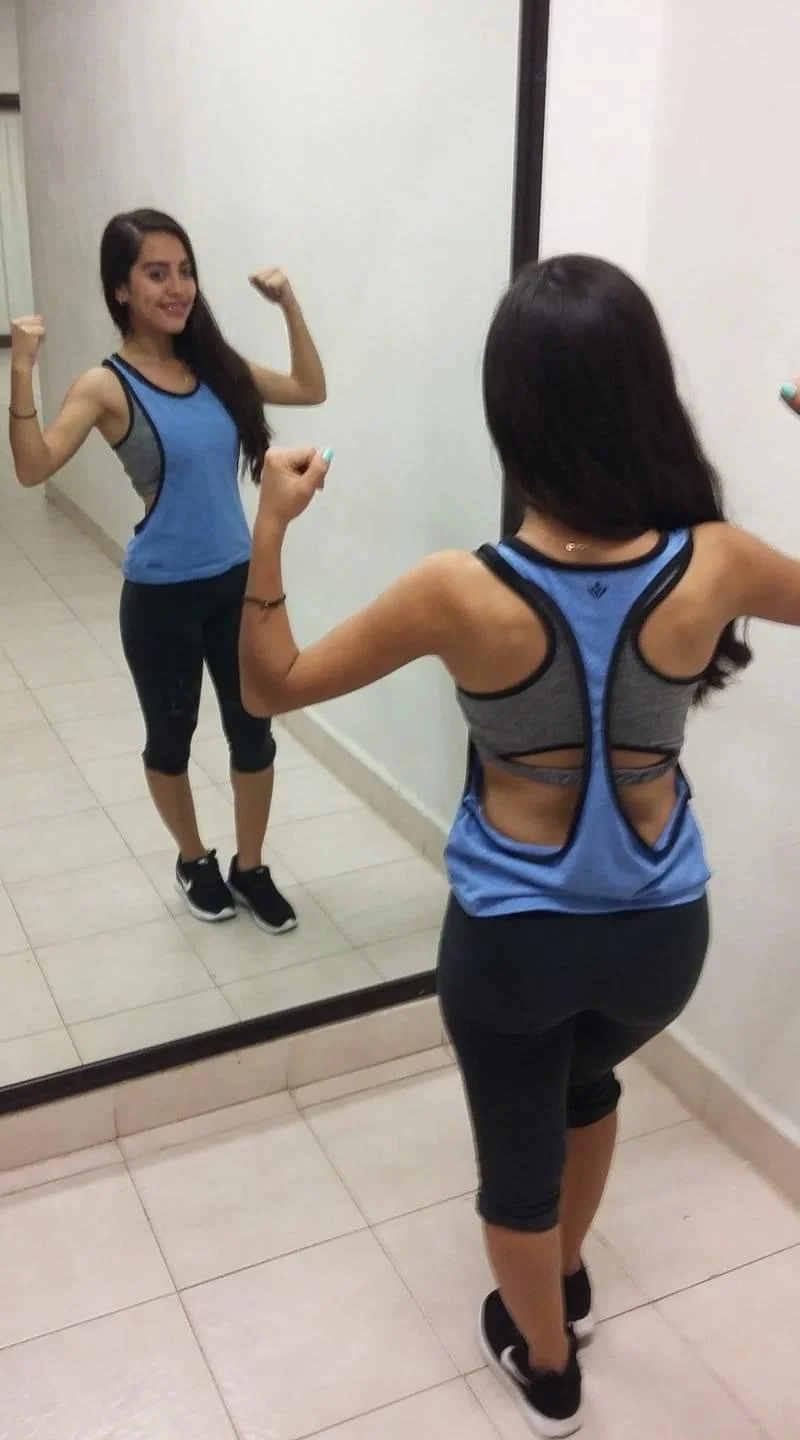 Anna Delgado puta flaquita exhibida image 22