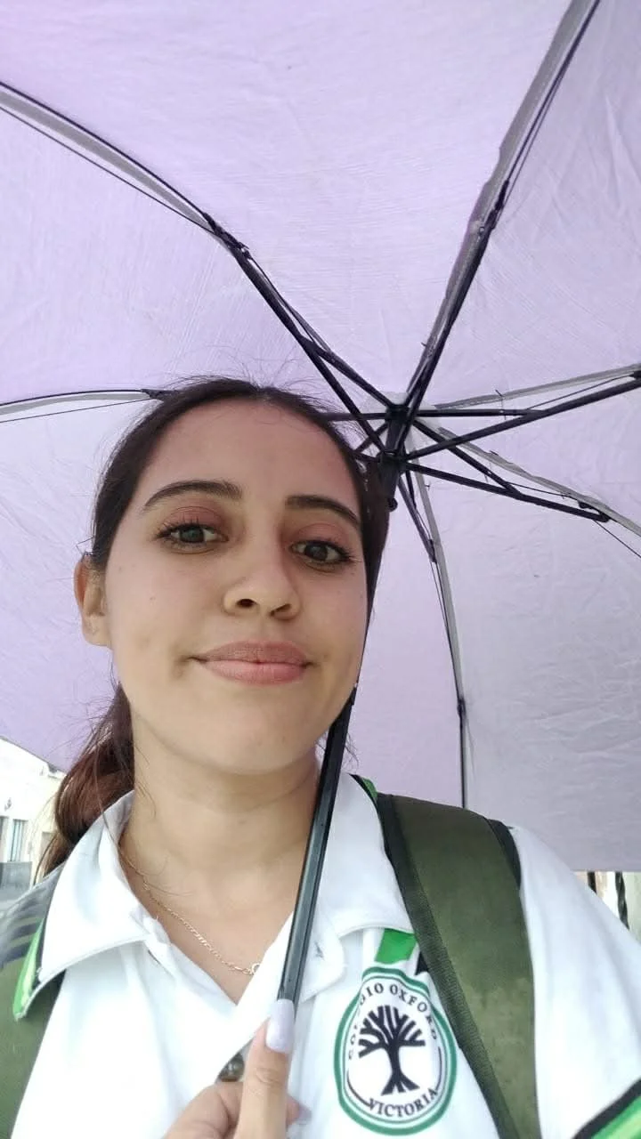 Anna Delgado puta flaquita exhibida image 34