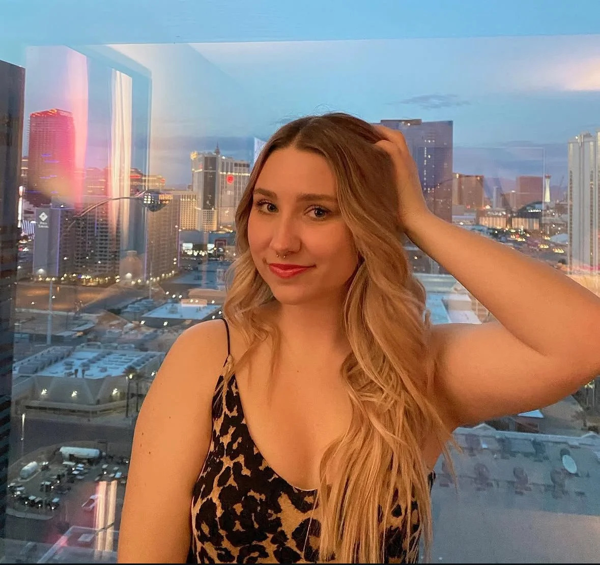 Someone please send videos of you cumming to my crush. image 9