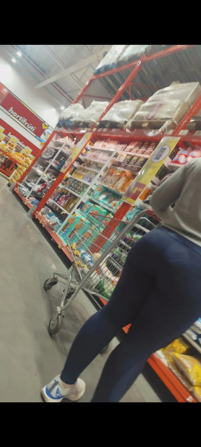 Ass in public 21 image 13
