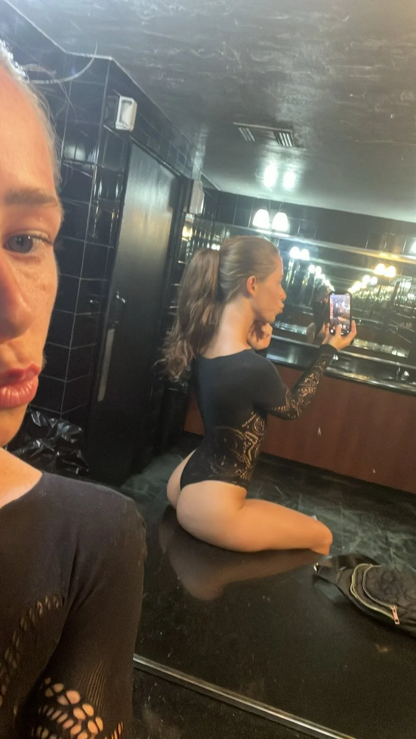 Queen baddie petite 🔥 image 4