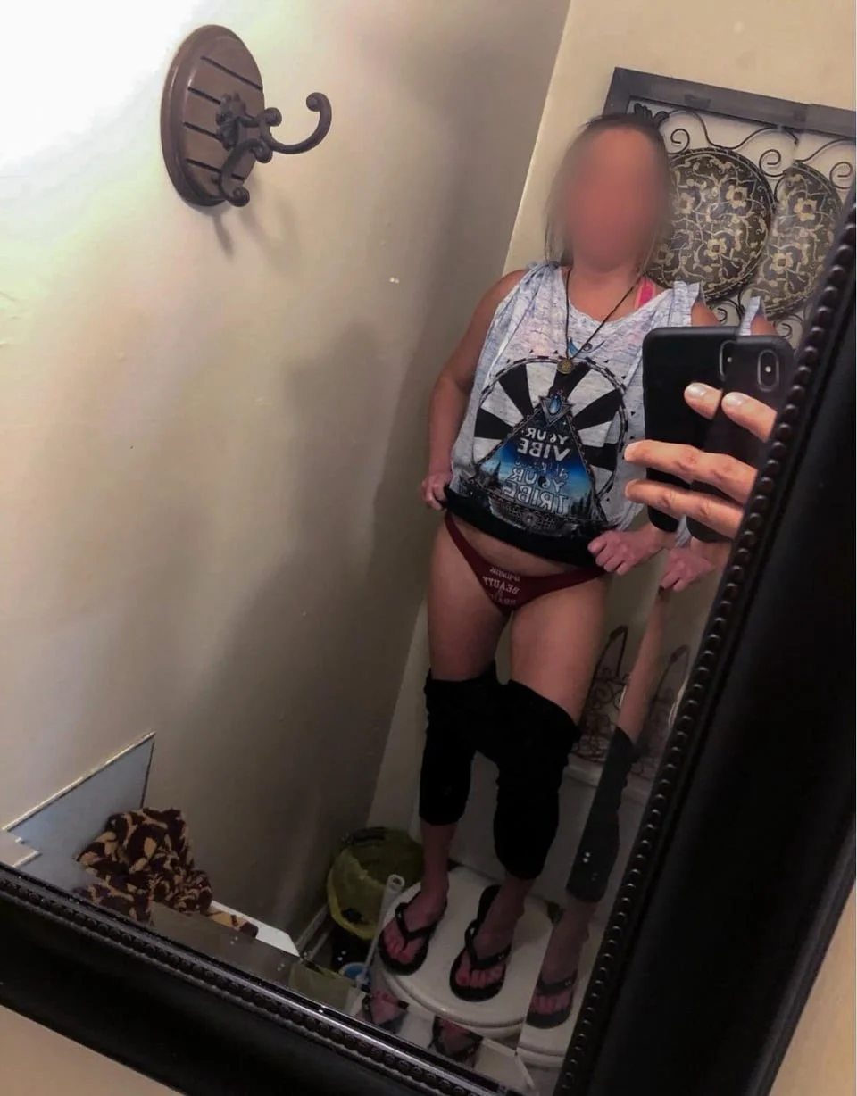 Sexy slut image 14