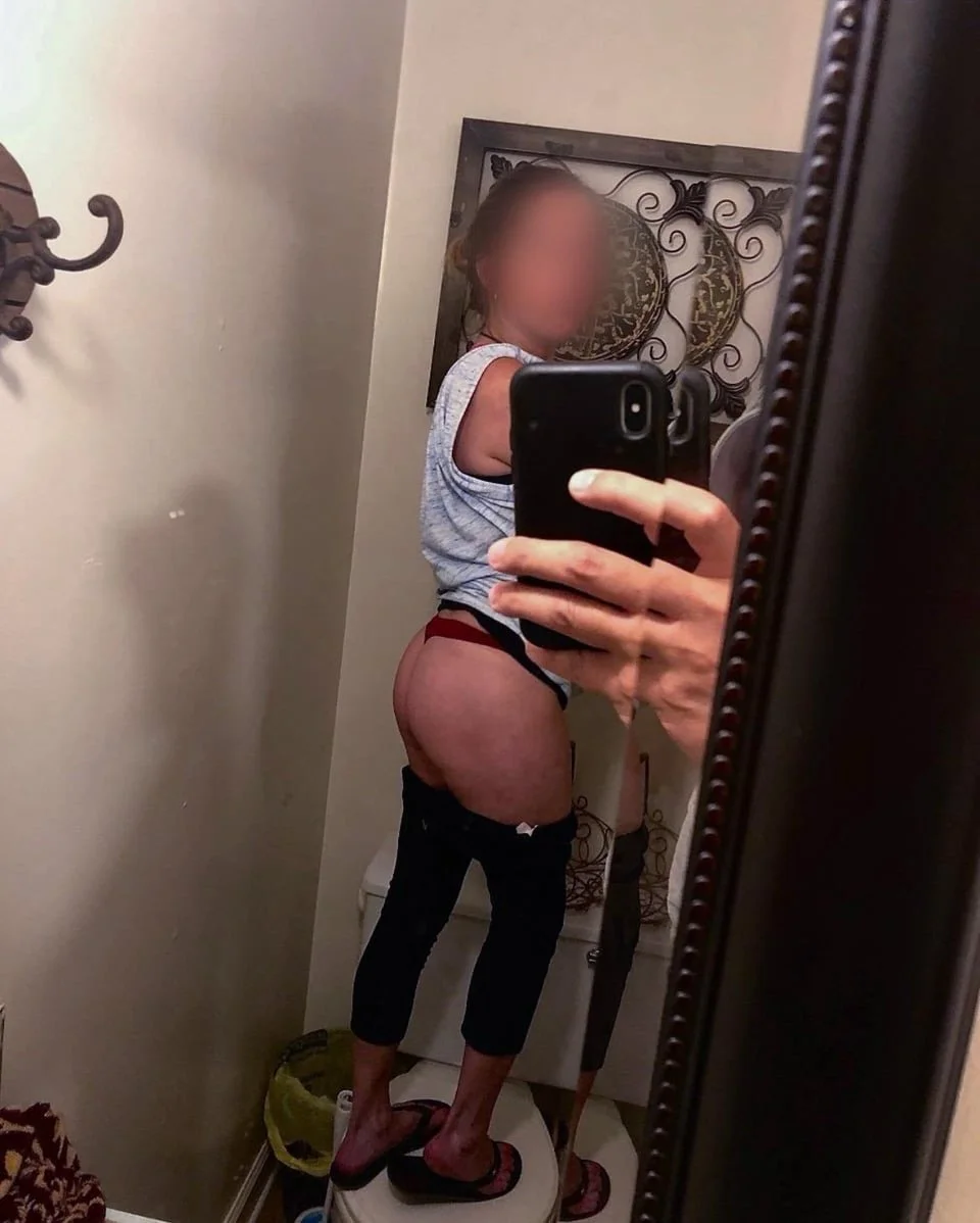 Sexy slut image 15