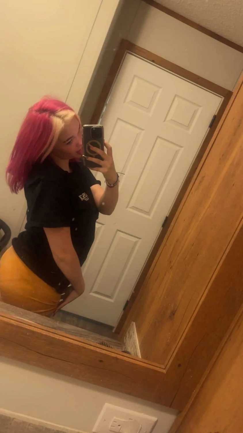 Georgia slut image 9