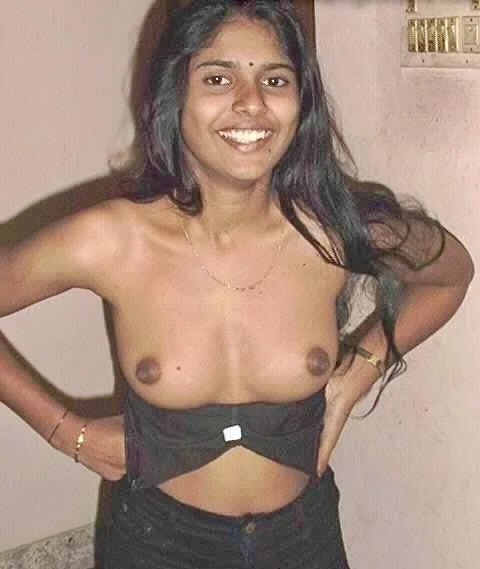 Sexy amateur Indian housewife image 6