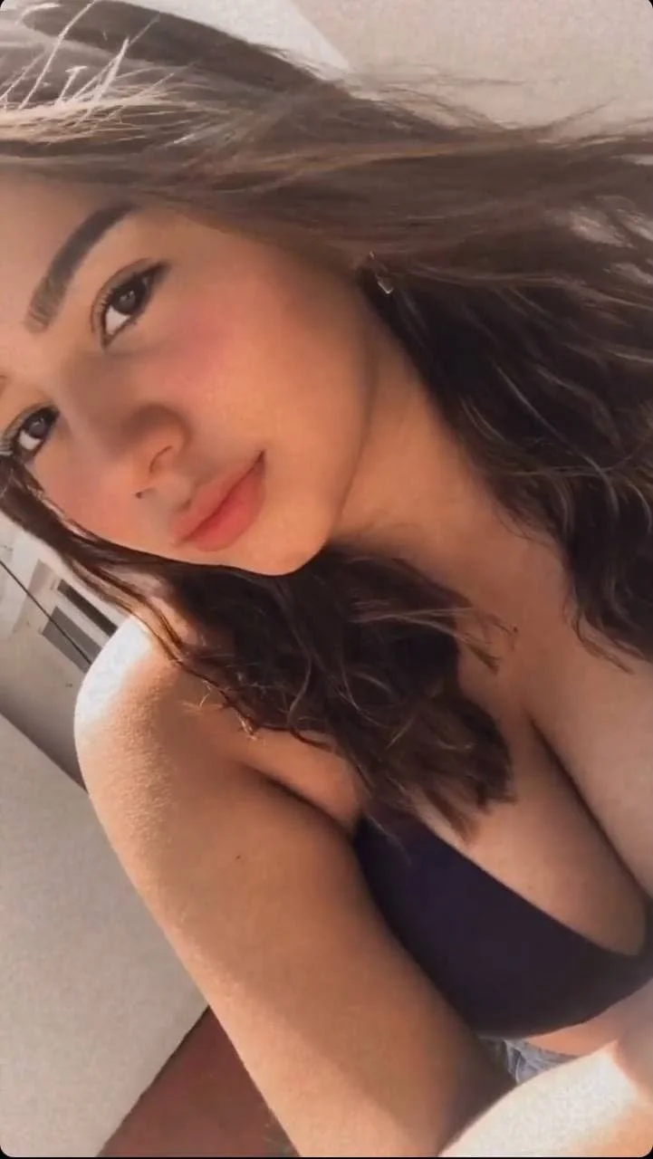 Amiga con ricas tetas🍒 image 7