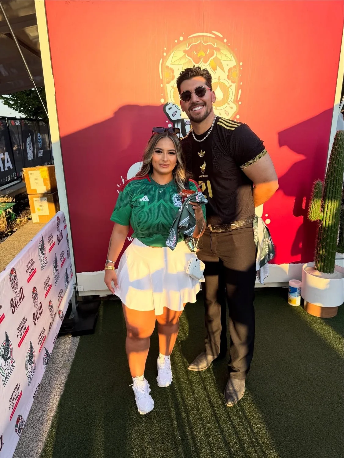 keepingupwqueen_ image 37