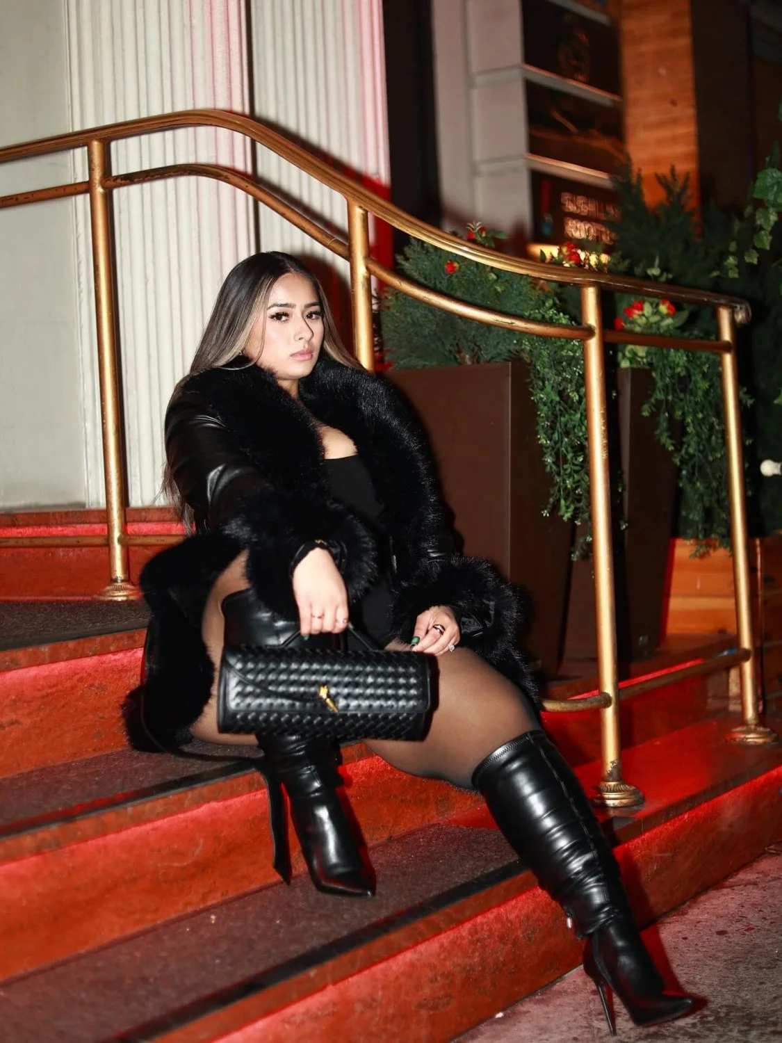 keepingupwqueen_ image 48