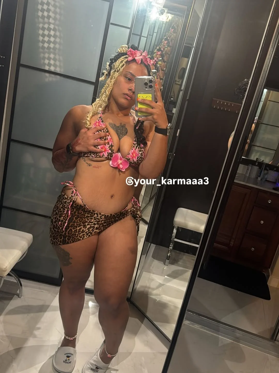 Mystery Karma33 image 28