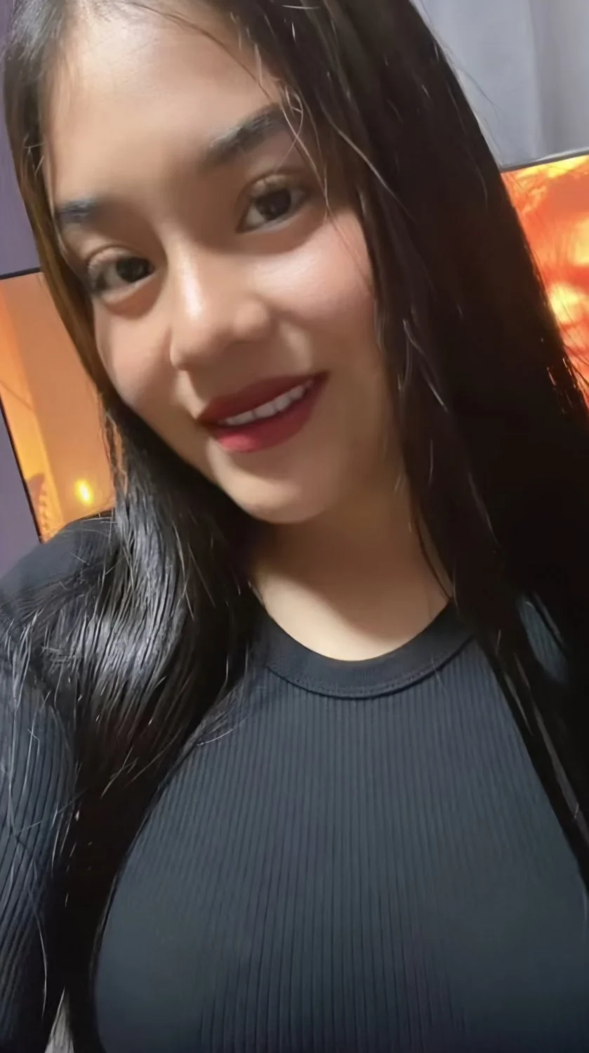 Que rika se vería esta carita de ángel, llena de semen🤭😋😏🥵🥵 image 10