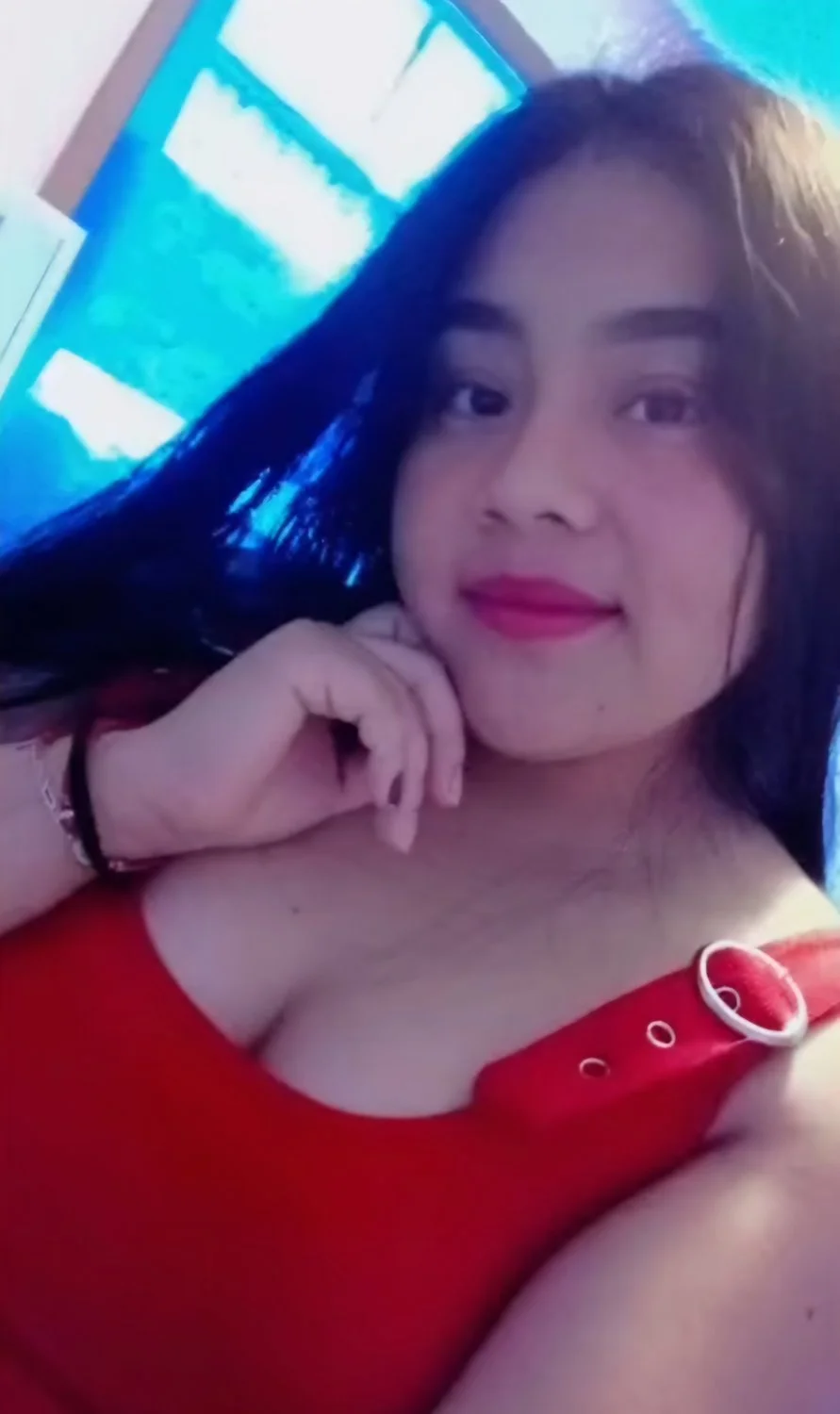 Que rika se vería esta carita de ángel, llena de semen🤭😋😏🥵🥵 image 11