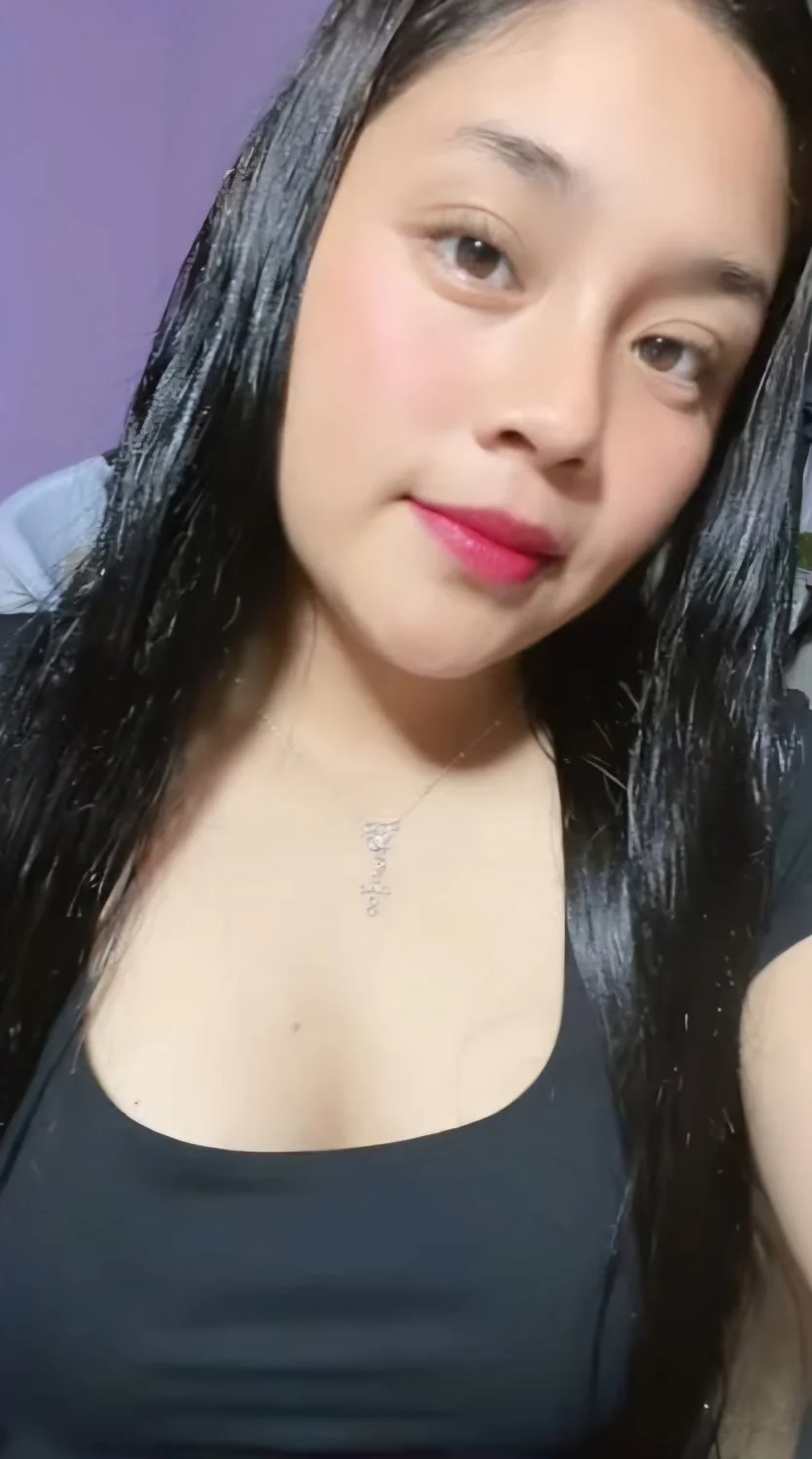 Que rika se vería esta carita de ángel, llena de semen🤭😋😏🥵🥵 image 18
