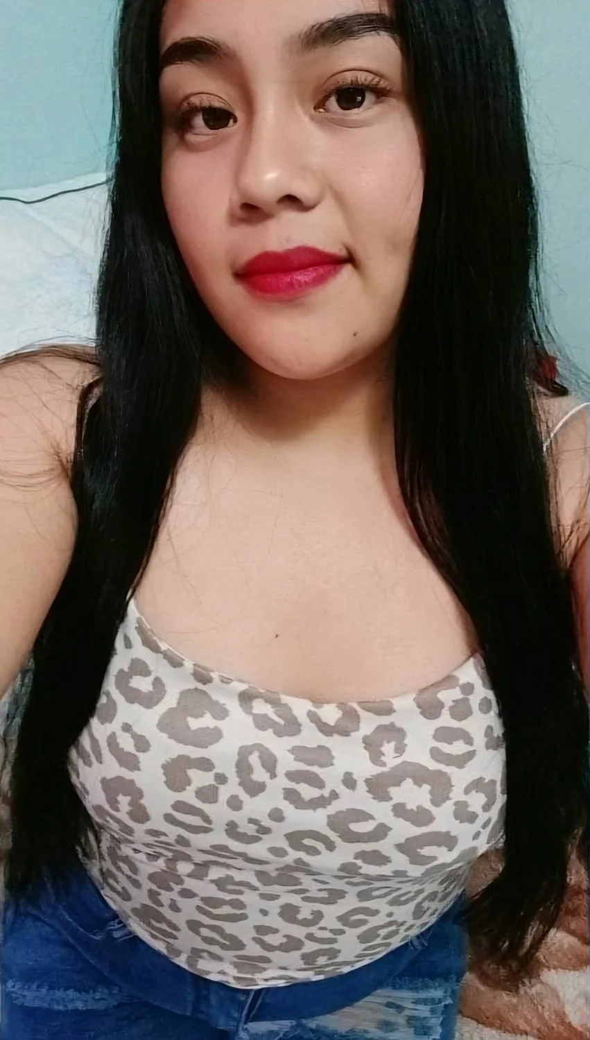 Que rika se vería esta carita de ángel, llena de semen🤭😋😏🥵🥵 image 20