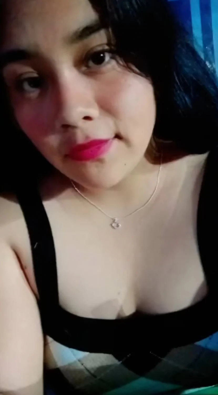 Que rika se vería esta carita de ángel, llena de semen🤭😋😏🥵🥵 image 9