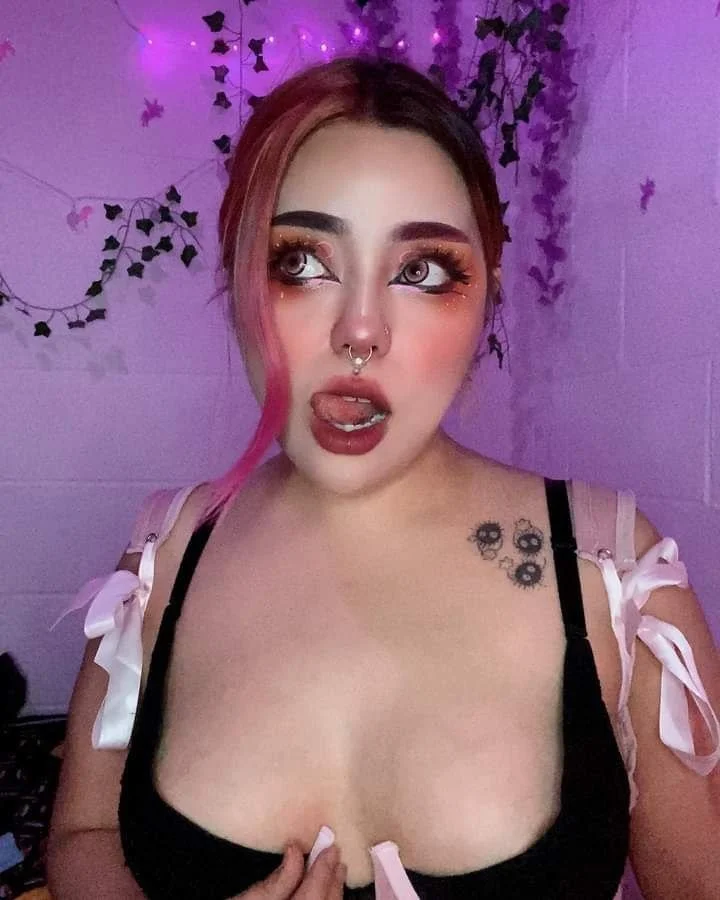 La putita Hentai sexy de angélica nos baila para que se nos ponga 🍆🍆 image 27
