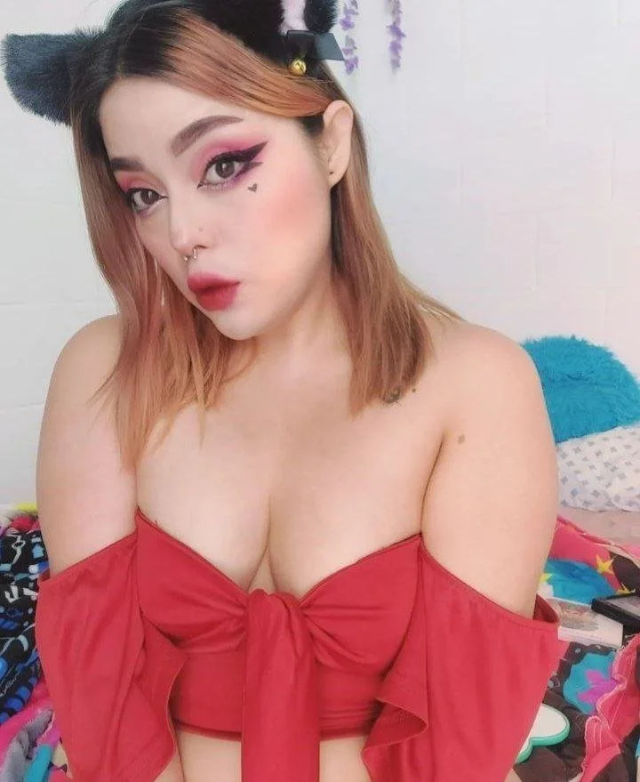 La putita Hentai sexy de angélica nos baila para que se nos ponga 🍆🍆 image 34