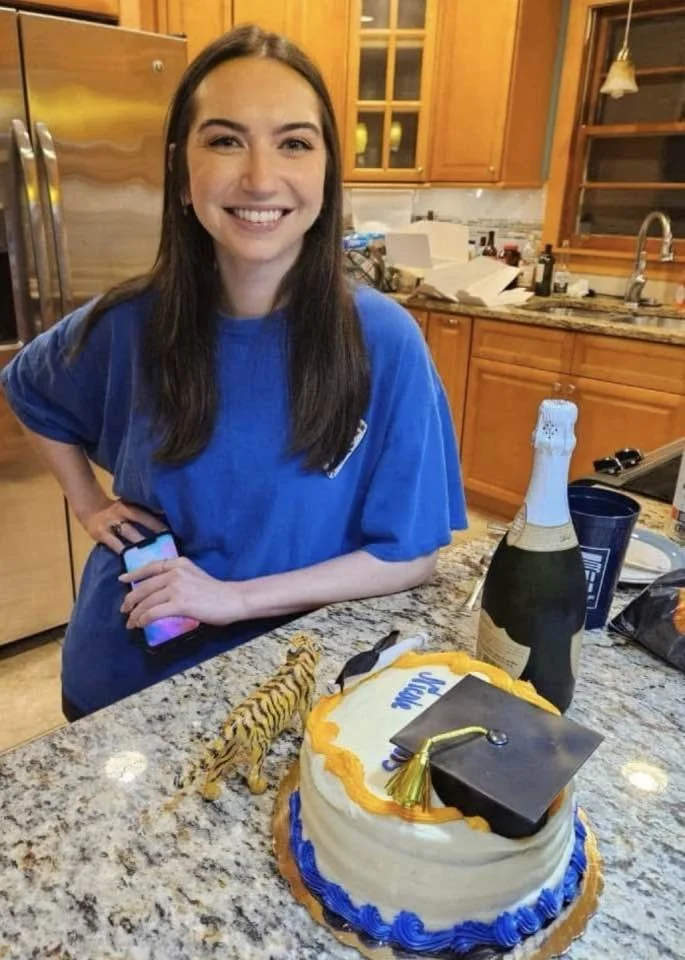 My college sister needs reposting image 14