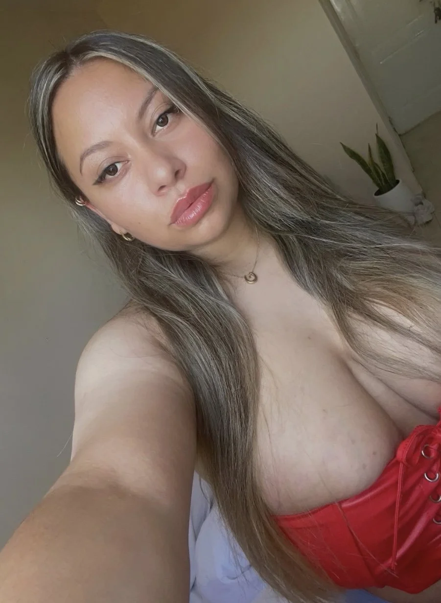 Argentina rica con tetas muy grandes y ricas image 7