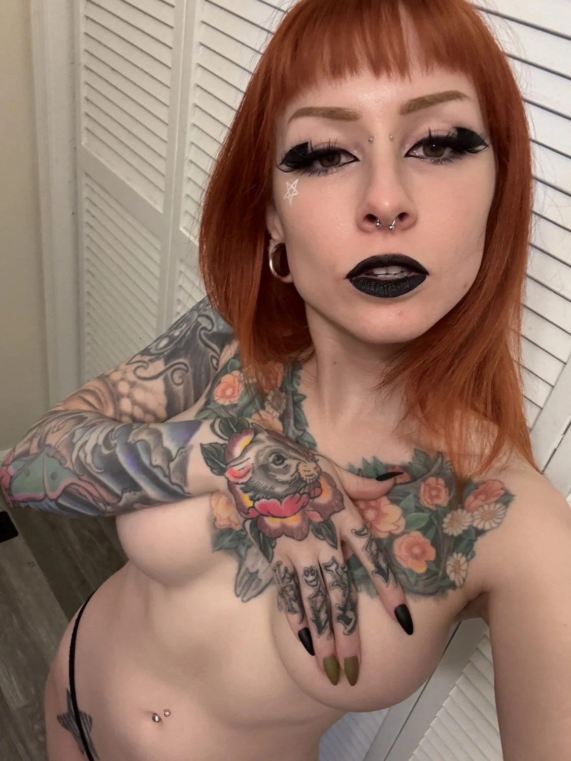 You've found the goddess of your dreams image 2
