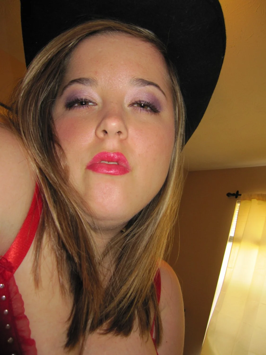 Husbsnd exposes wife Melissa image 15