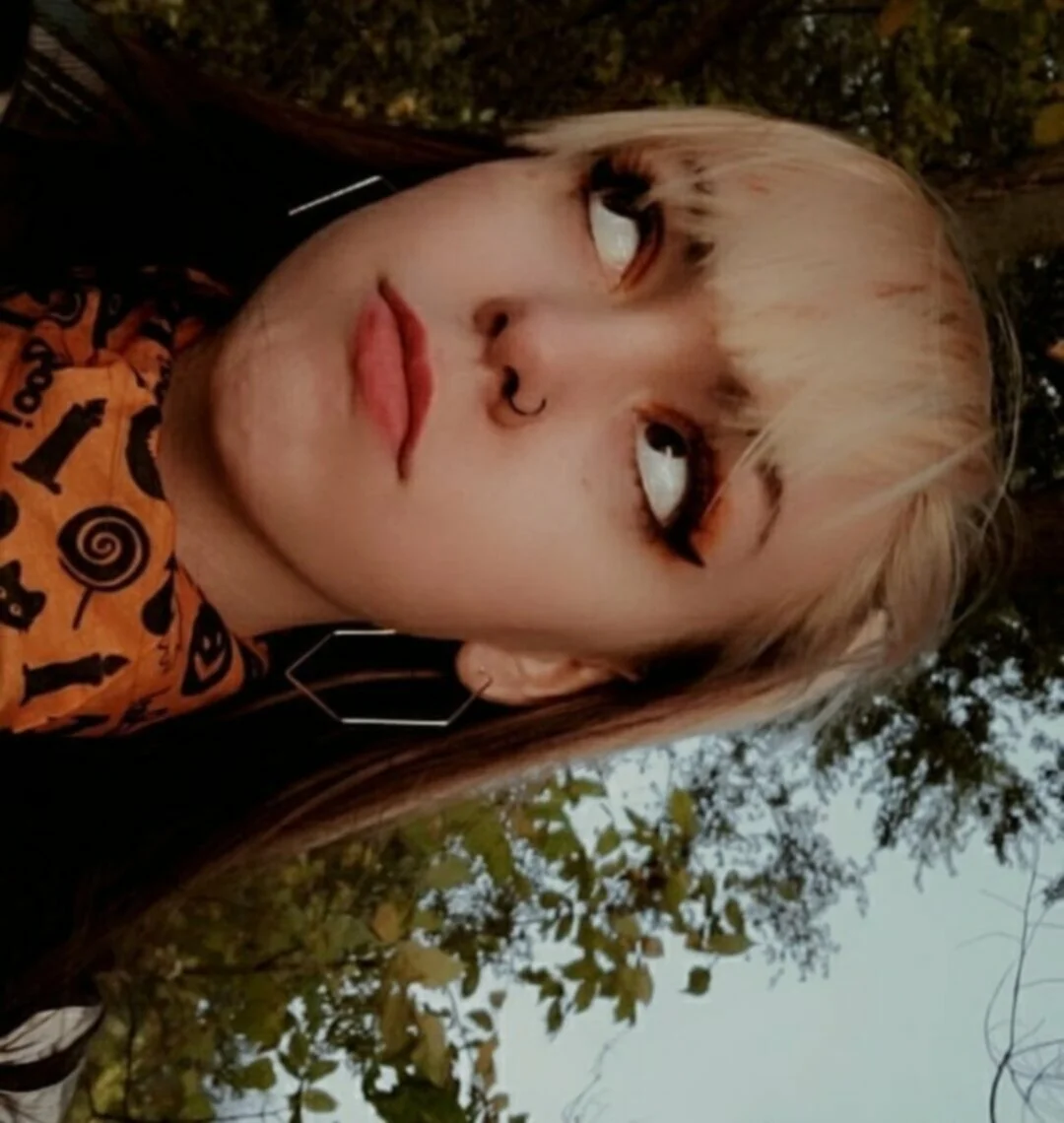 Alt Mickie image 10
