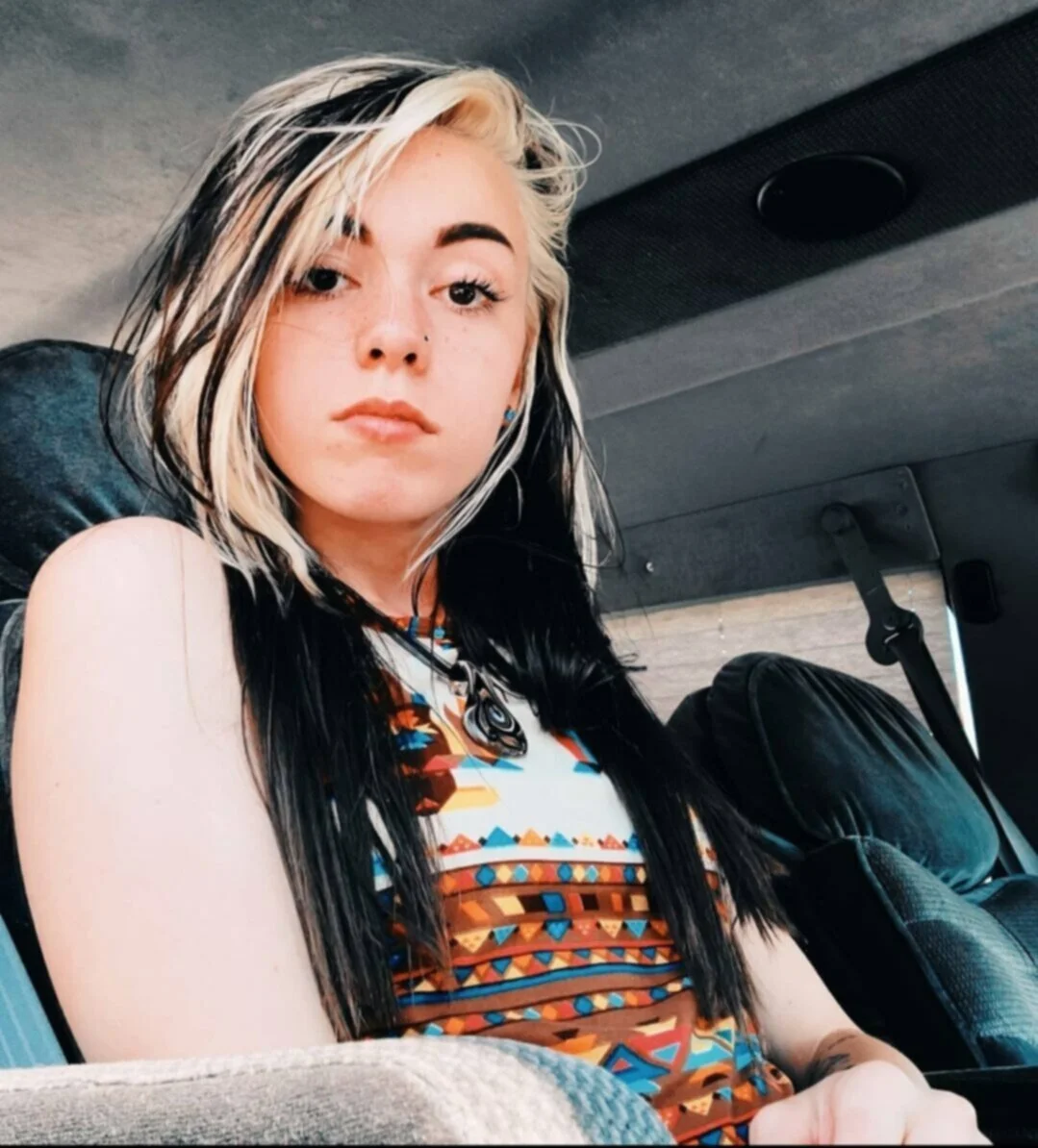 Alt Mickie image 11