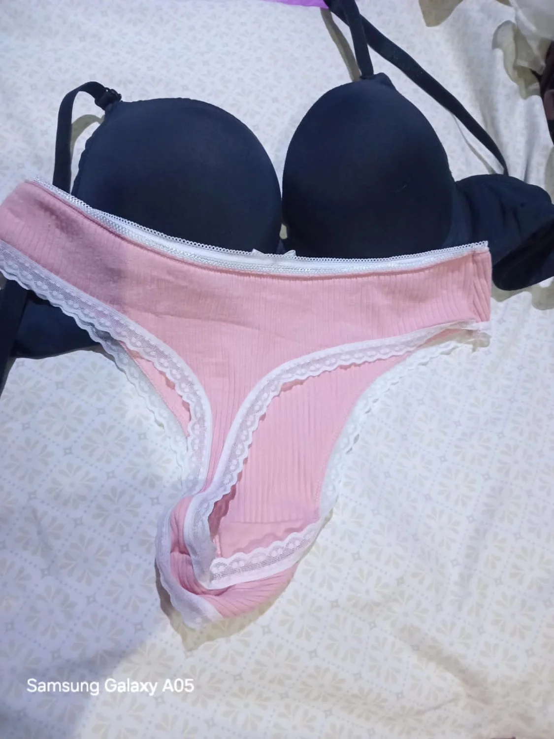 Latina, Segunda cuenta. Siganme bebes. LESLY EROME XXXX. VIDEOS GUAPAS. 💕💕💕 image 15