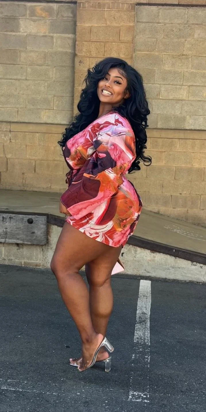 Sexy Ebony image 4