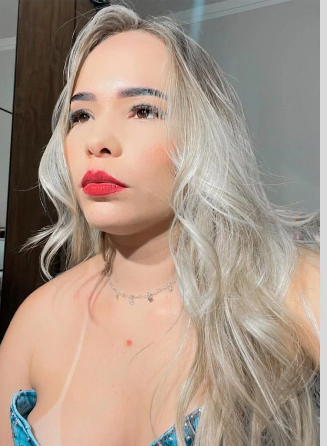 Loira novinha puta deixou o namorado gravar a foda e foi vazada! vazou, vazados, vazada, amador image 2