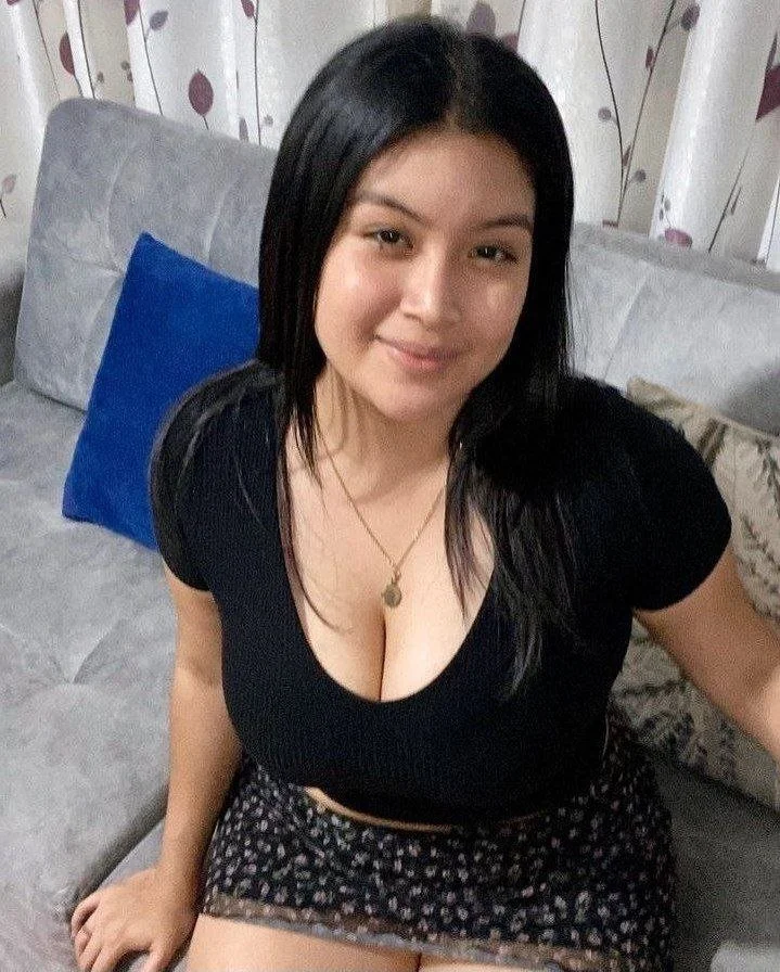 Big tit Latina irls exposed image 3