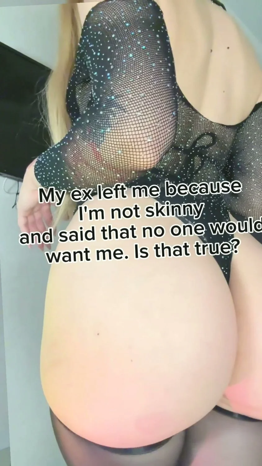 🔞 Wild wild petite body nude sucking dick wet 💦🍑 Exclusive OF image 2