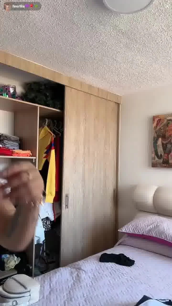 tiktok live f33r1ll4 dumptruck image 6