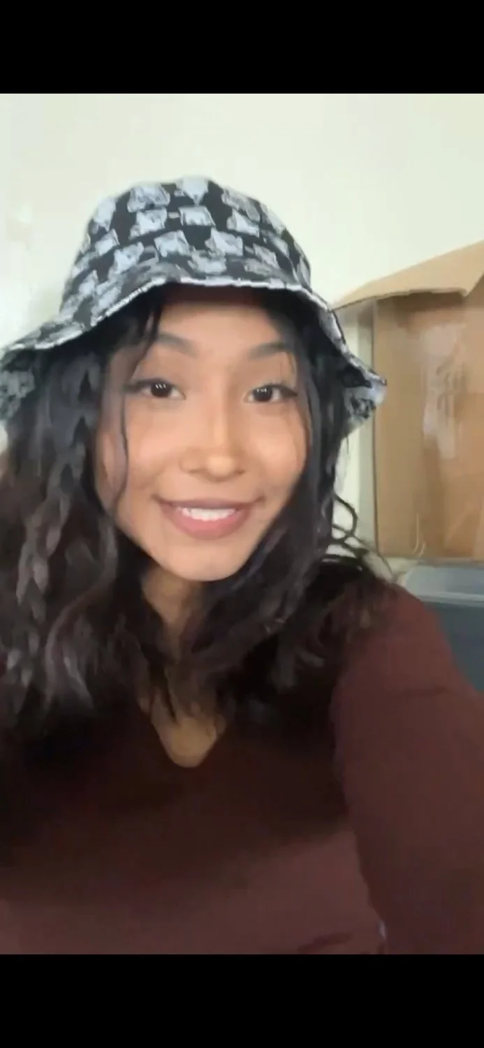 Anybody recognize this girl? Send what you got image 2
