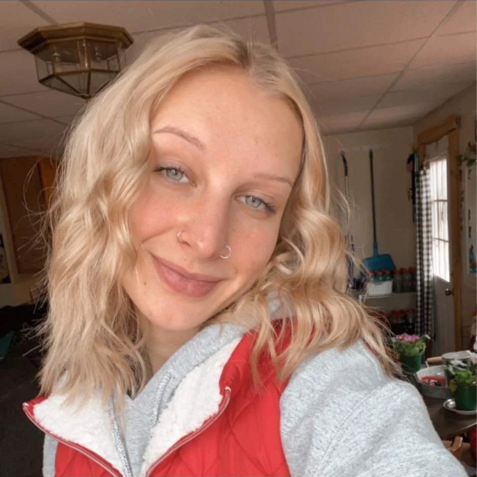 Lyndsay 🔥 image 26