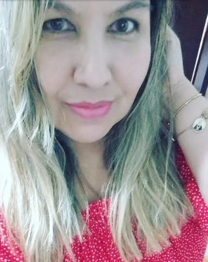 Outra mãe de amigo, Leila baixinha, branquinha safada. image 8