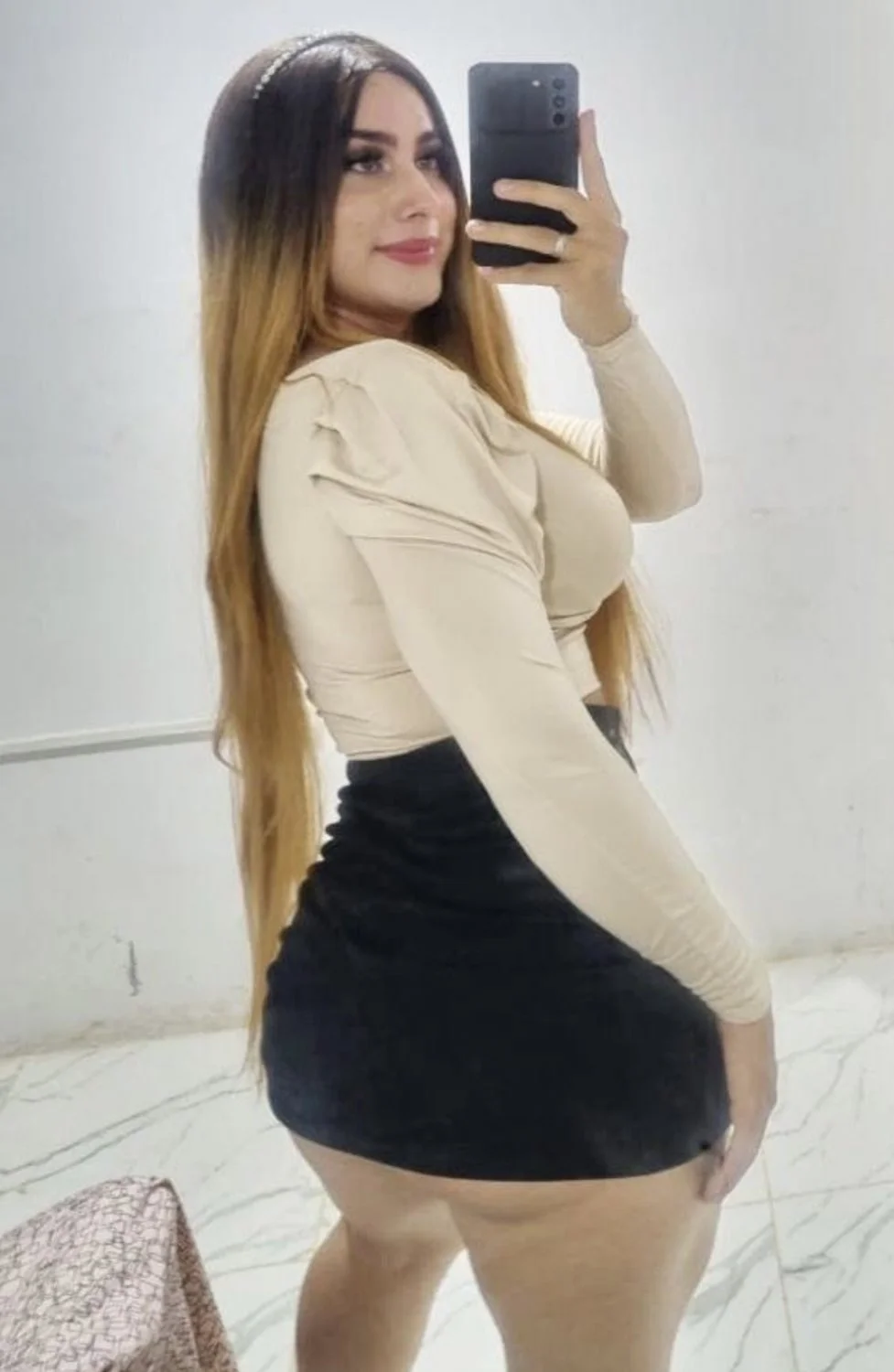 Sophia_harry Trans cam model image 3