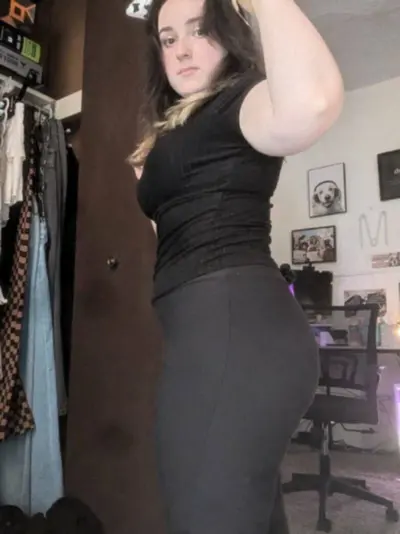 Mackenzie loves being a slut cover image