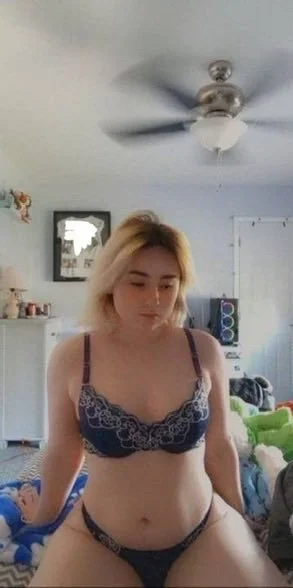 Mackenzie loves being a slut image 10