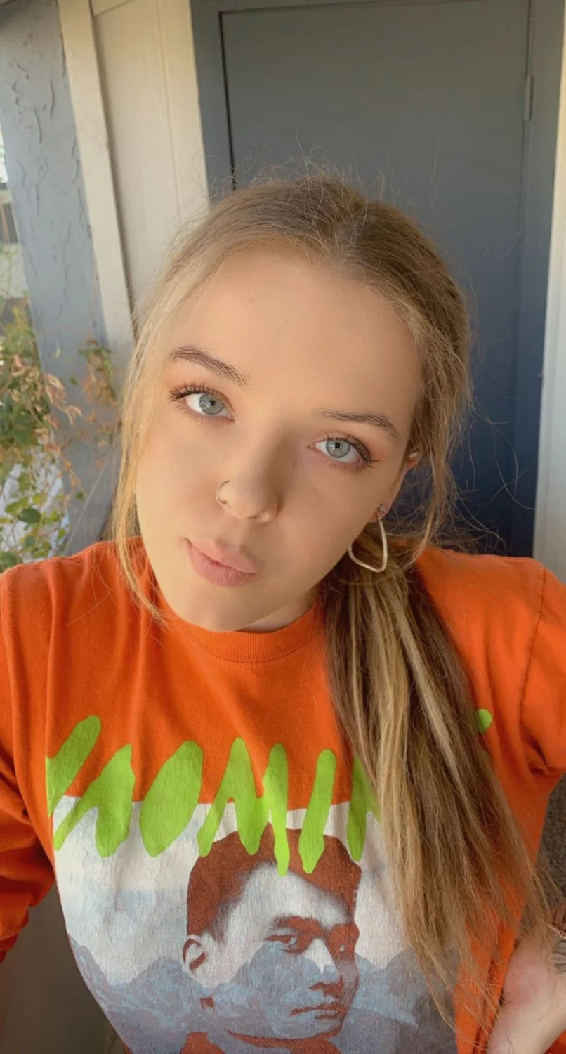 Blonde with BBC bf main image