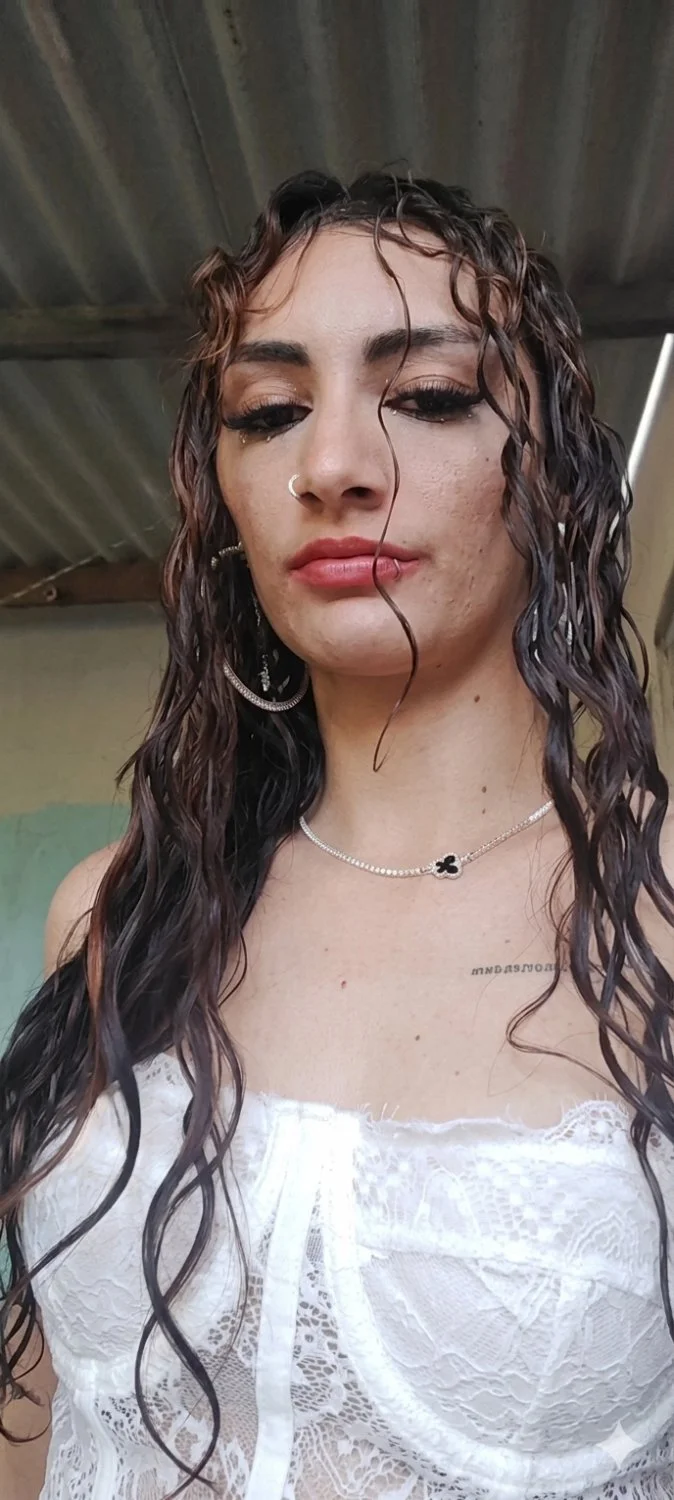 Magrinha mandou nudes da bucetinha goazada image 7