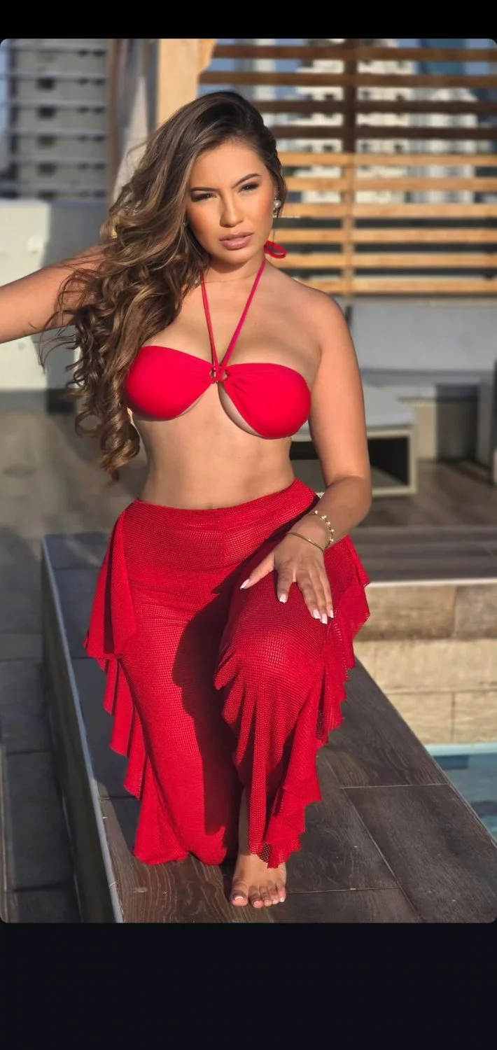 Alejandra Rubio in Panama image 7
