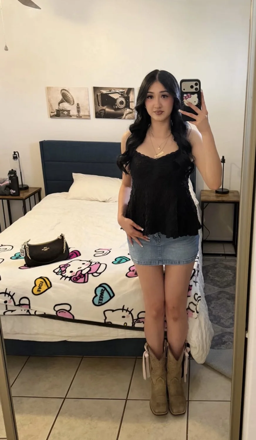 Watch this latina slut get fucked in my earlier videos image 2