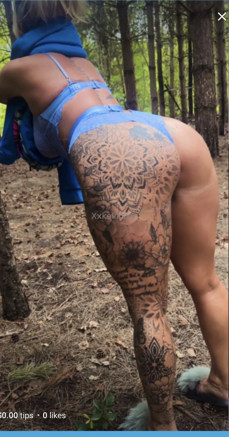 UK milf Kelly Lou image 10