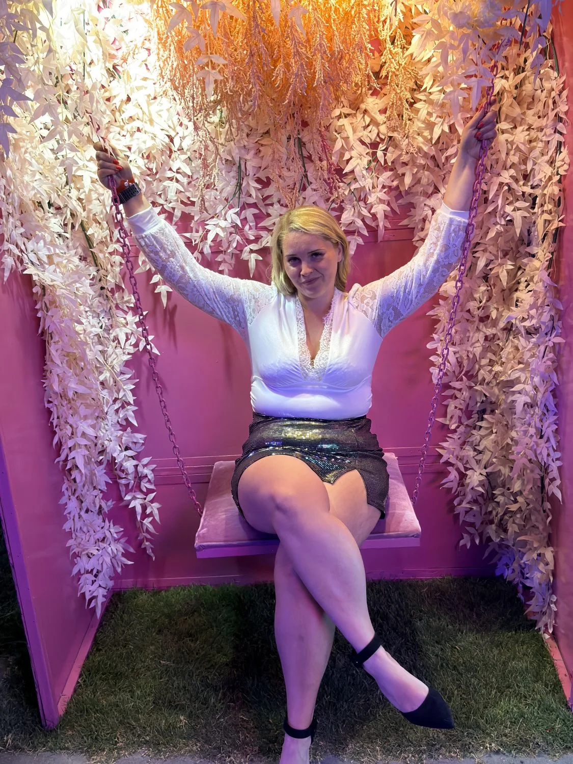 My friends wife hot or not? Please comment main image