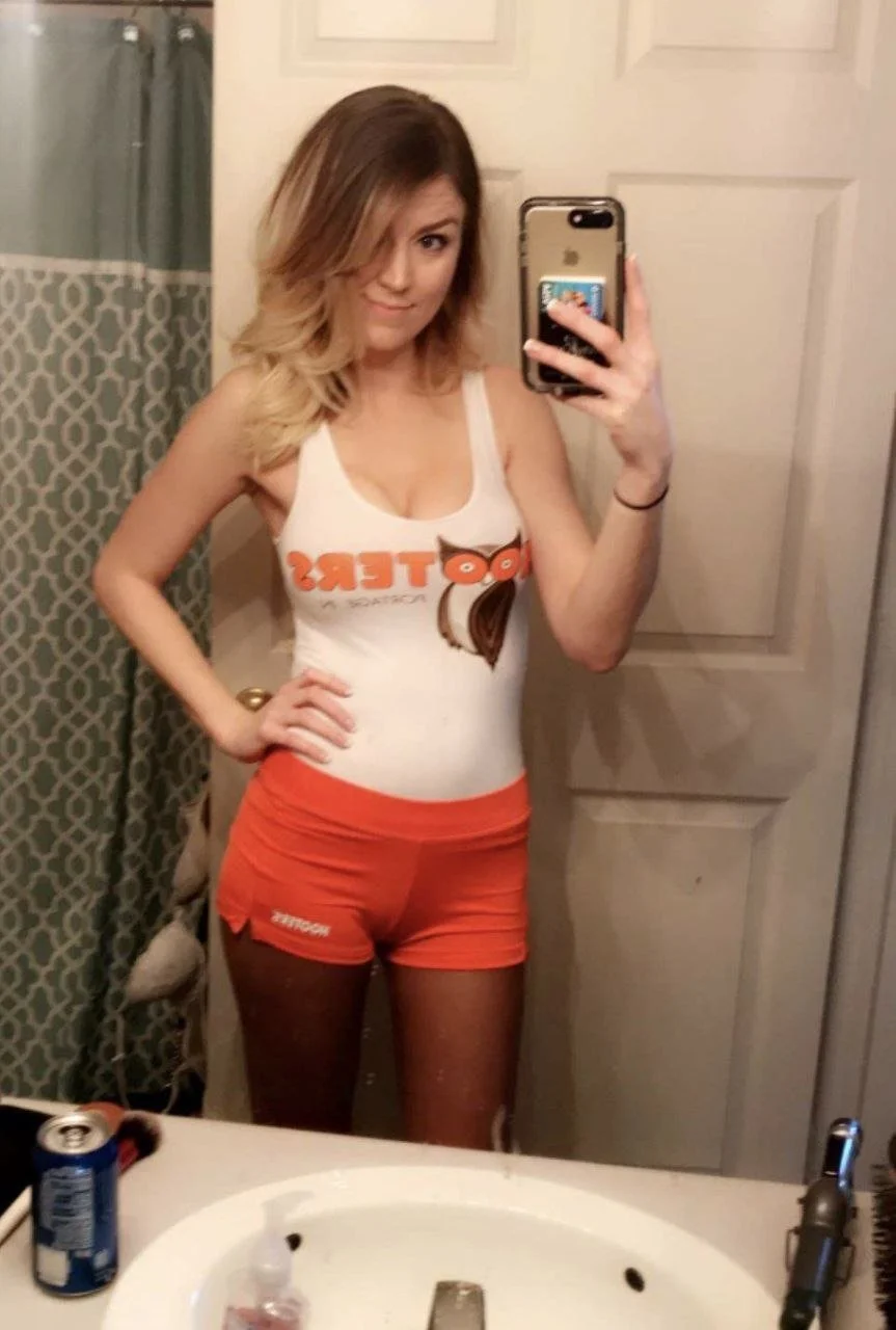 Blonde Hooters Slut shows of Nude image 15