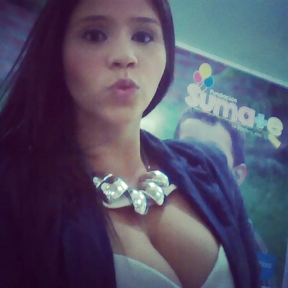 Colombian girl image 5