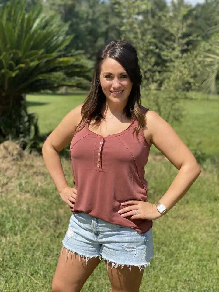 Slutty Texas Milf Katie image 5