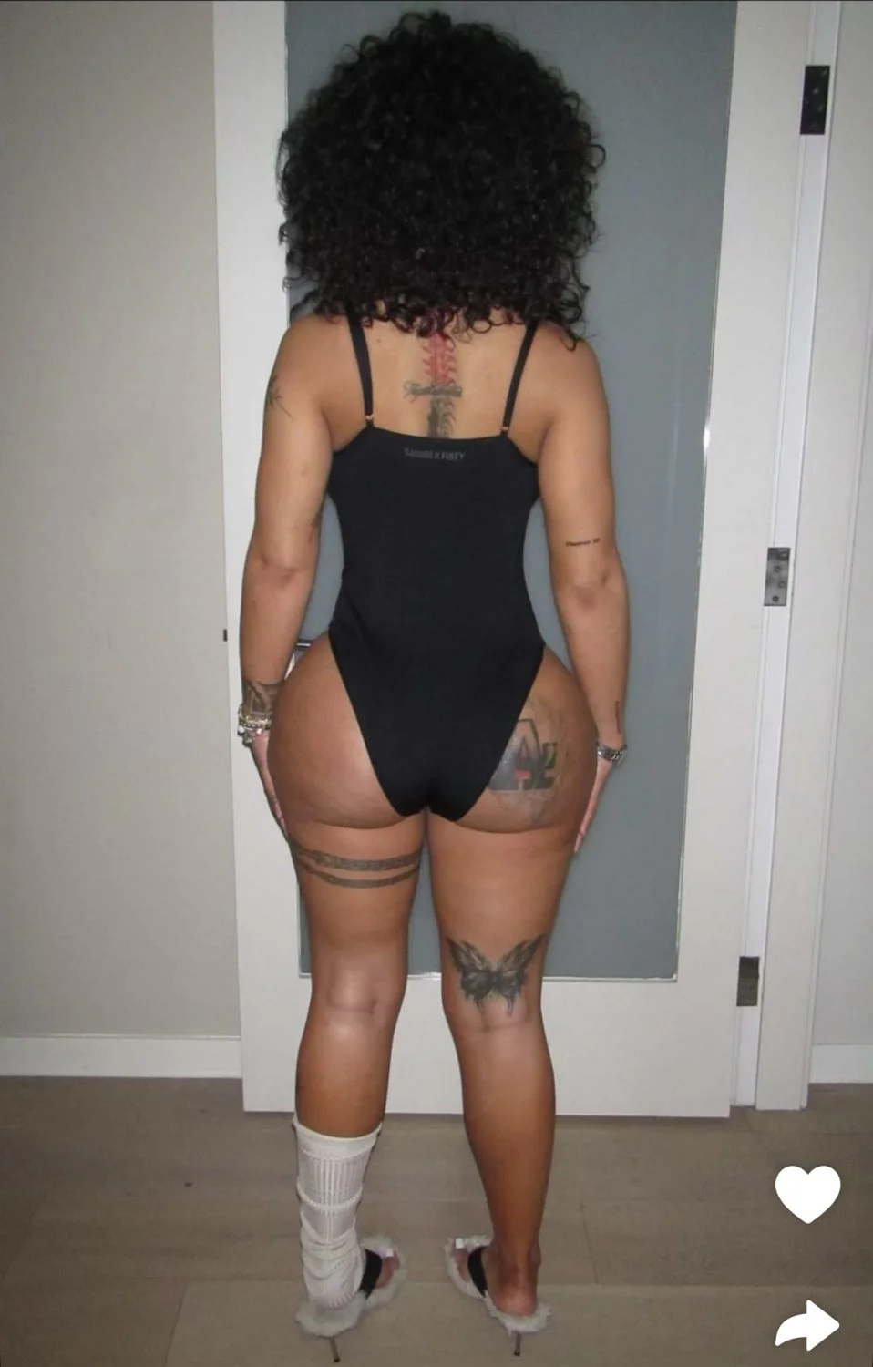 La Booty main image