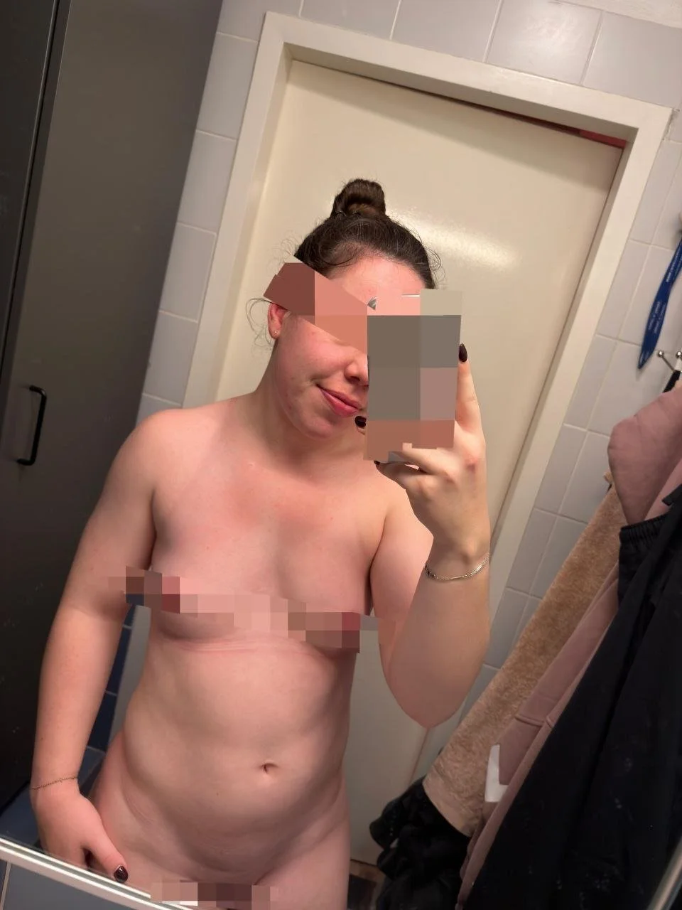 Censored slut main image