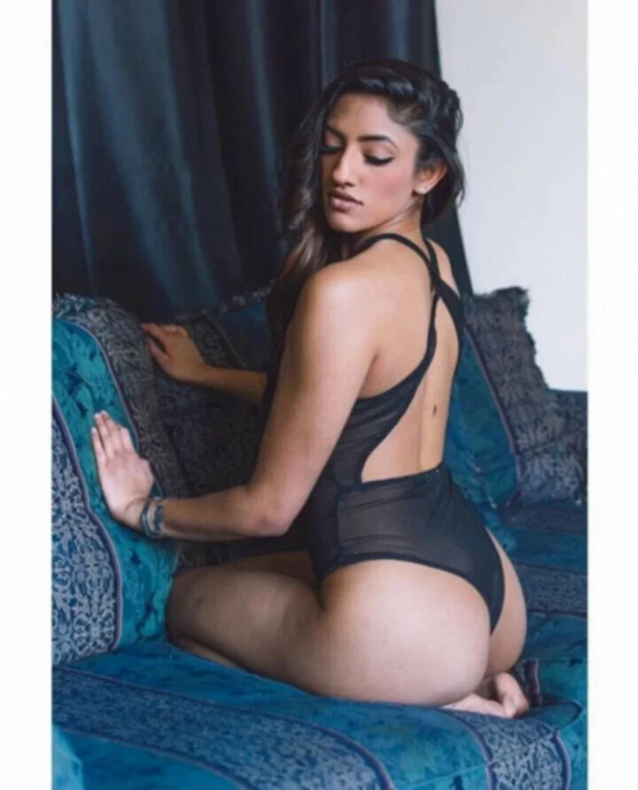Desi Slut Shona image 5